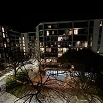 Lovely 1 Bedroom Rental Apartment + Free Parking