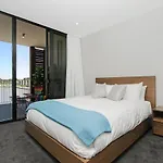 Pier 18 Kingston Act