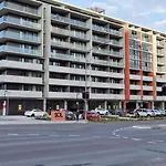 Brand New Luxe Sol Canberra Cbd One Bedroom Apartment