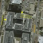 Spacious & Open 2 Bd 2Bth Unit In Canberra City
