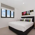 Iq Smart Apartments 704 Braddon Act