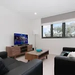 Iq Smart Apartments 704 Braddon Act