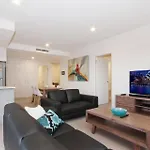 Iq Smart Apartments 704 Braddon Act