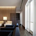 Little National Hotel Canberra