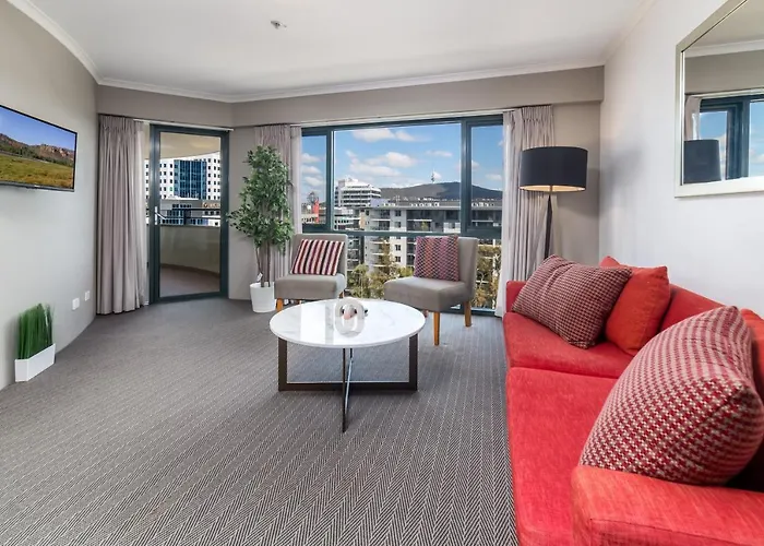 2Br 2Bath L8 Executive Apartment, In City Centre