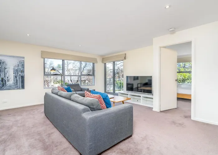 Modern 2Br 2Ba Apartment Close To City And Anu
