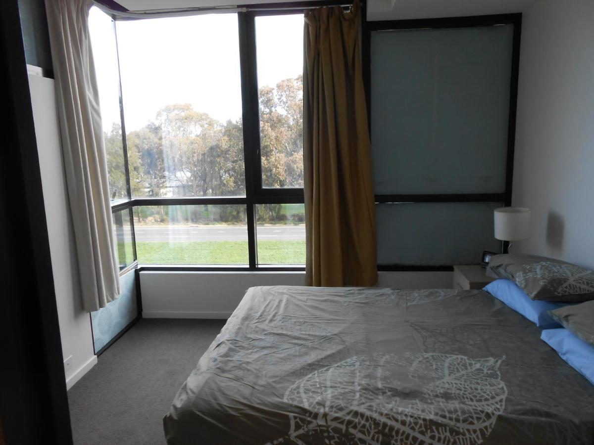 Cbd Artments In Cultural Precinct Apartment Canberra