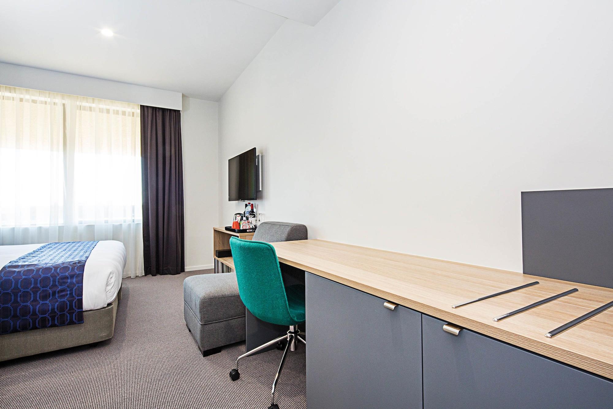 Hotel Mantra Macarthur Canberra