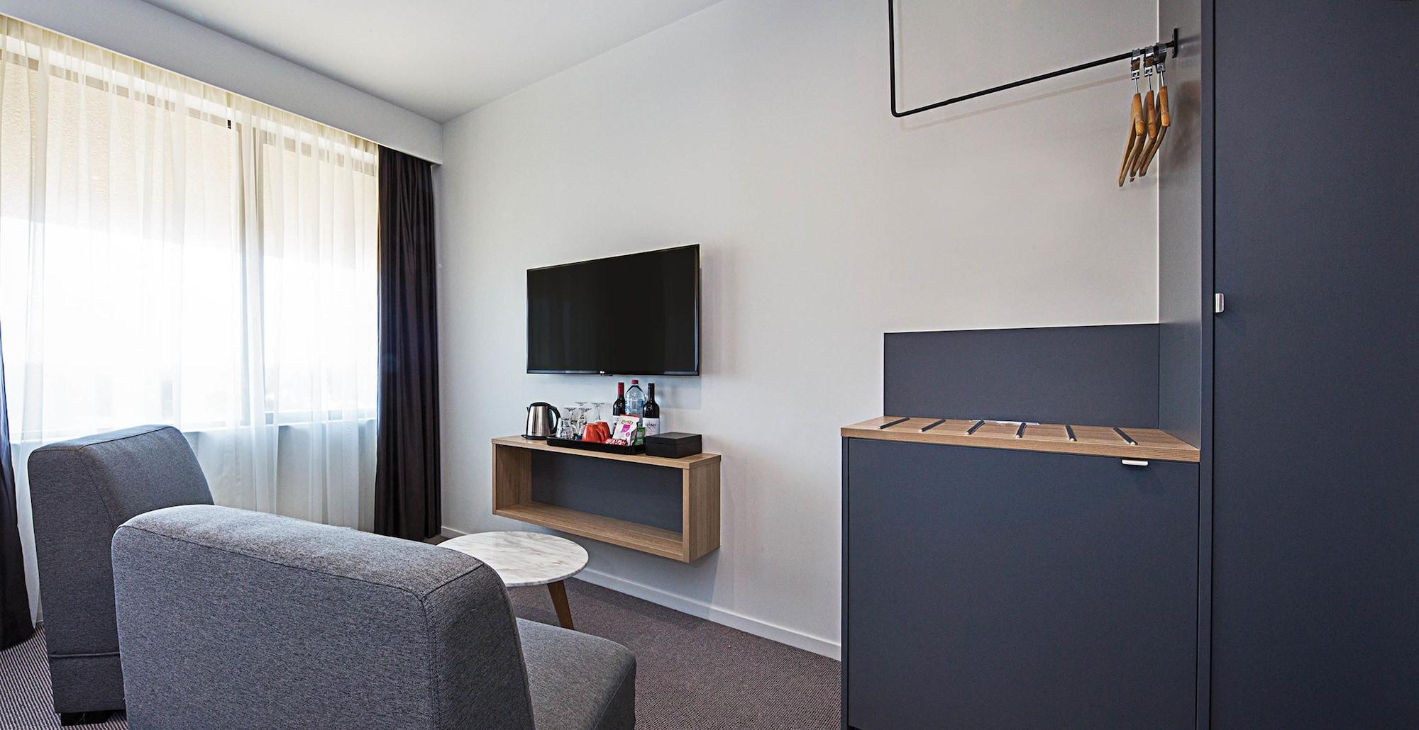 Hotel Mantra Macarthur Canberra