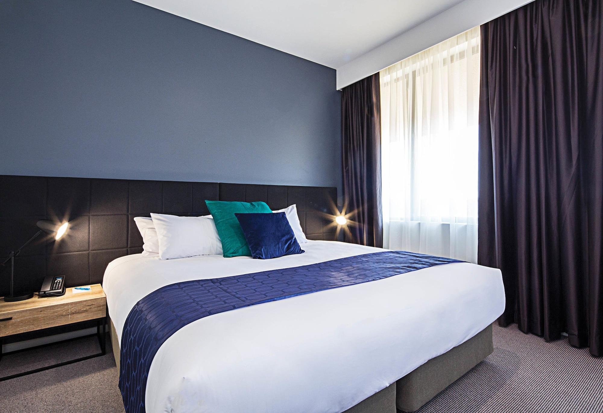 Hotel Mantra Macarthur Canberra