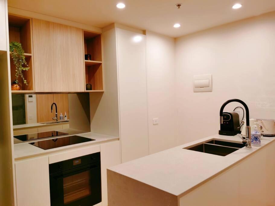 Apartment Brand New Luxe Sol Cbd One Bedroom *
