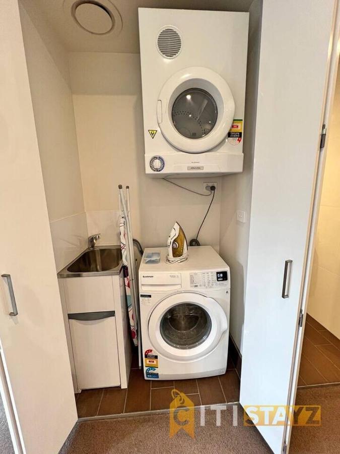 Bright In Braddon! 1 Bd 1bth Apartment