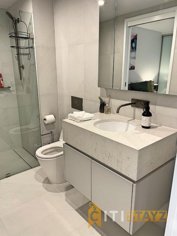 Splendid 2bd 1bth 1csp - Superb Cbd Location * Canberra