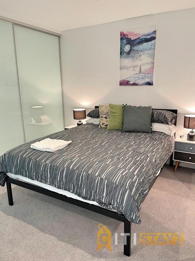 Apartment Splendid 2bd 1bth 1csp - Superb Cbd Location *