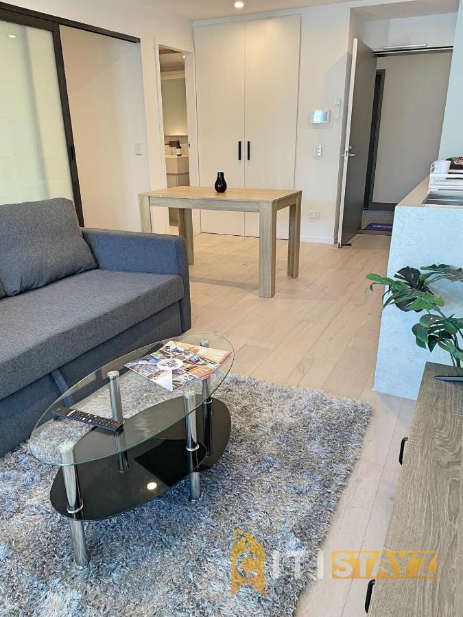 Splendid 2bd 1bth 1csp - Superb Cbd Location
