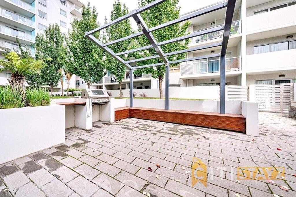 Comfortable & Spacious -2bd 2bth - Braddon Canberra