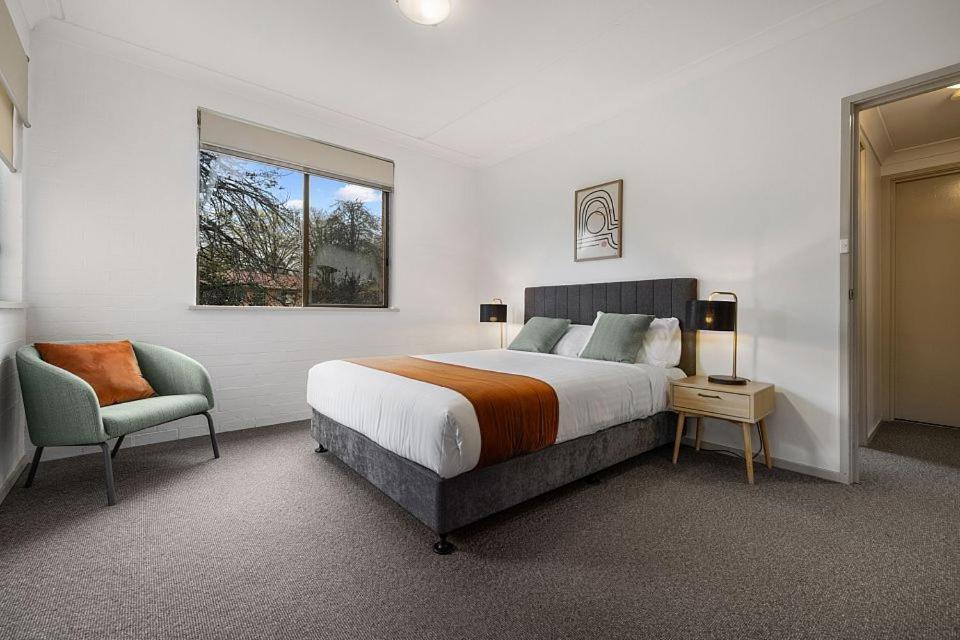 Aparthotel Oxley Court Serviced 4*