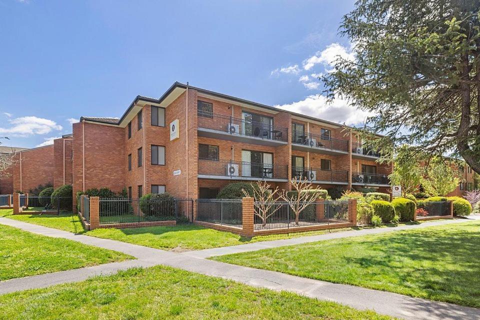 Aparthotel Oxley Court Serviced 4*