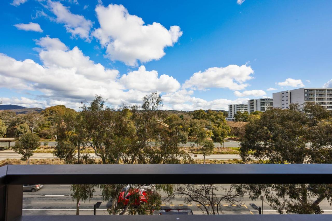 Apartment Spacious & Open 2 Bd 2bth Unit In