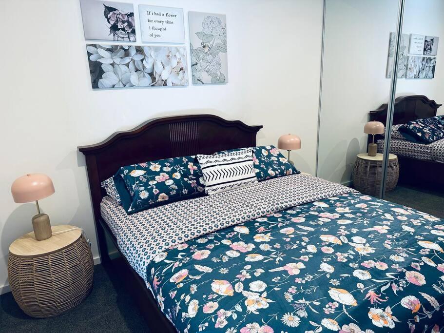 Apartment Garden View 1bd @cbd Free Parking *