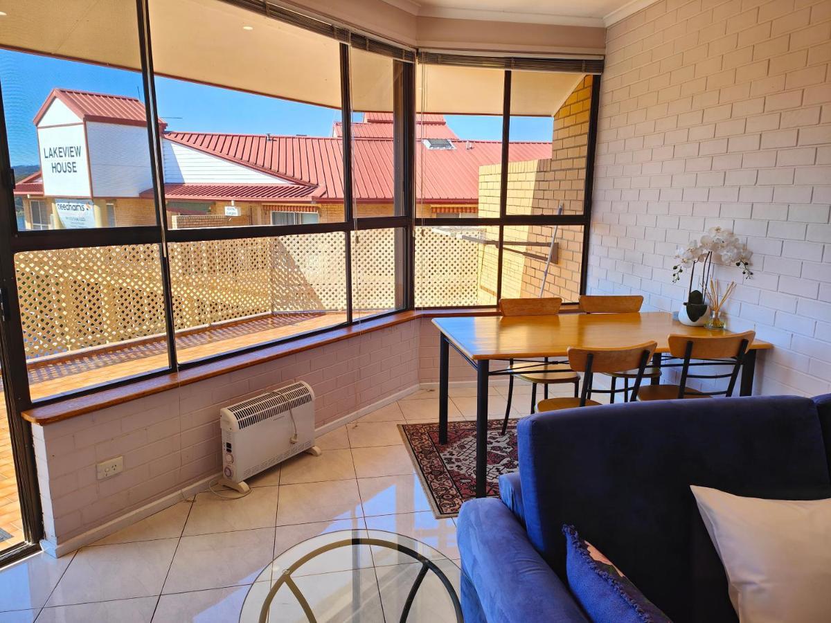 Tuggeranong Short #08c - Sleeps 6 Apartment Canberra