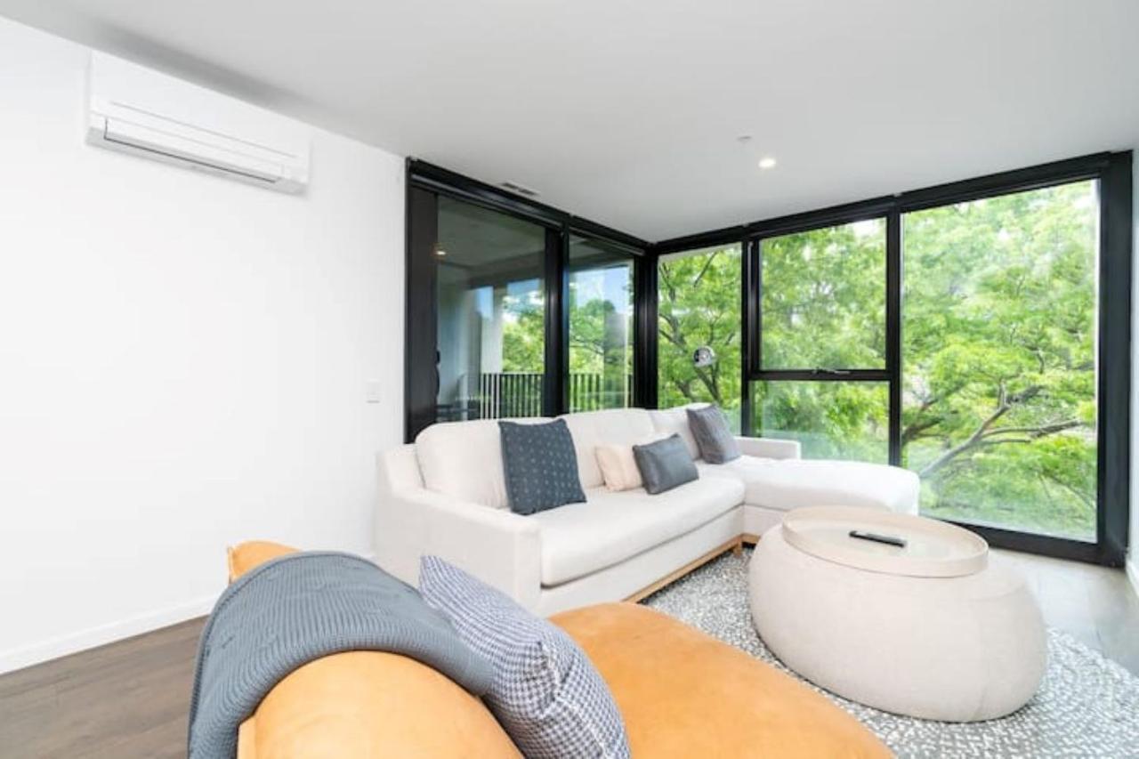 Metropol 3 • Comfy• Luxury• • Free Parking Apartment