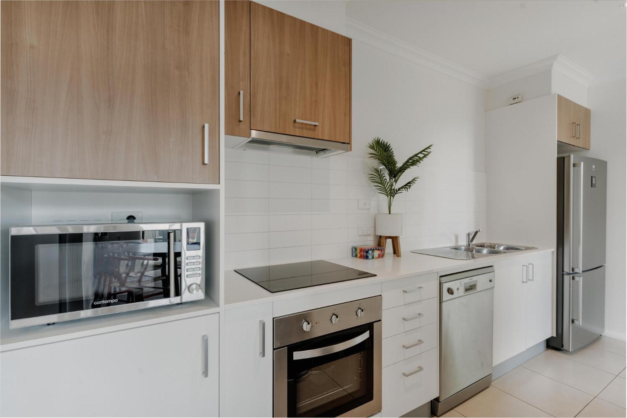 Peaceful 1-bed Close To Lonsdale St Apartment Canberra