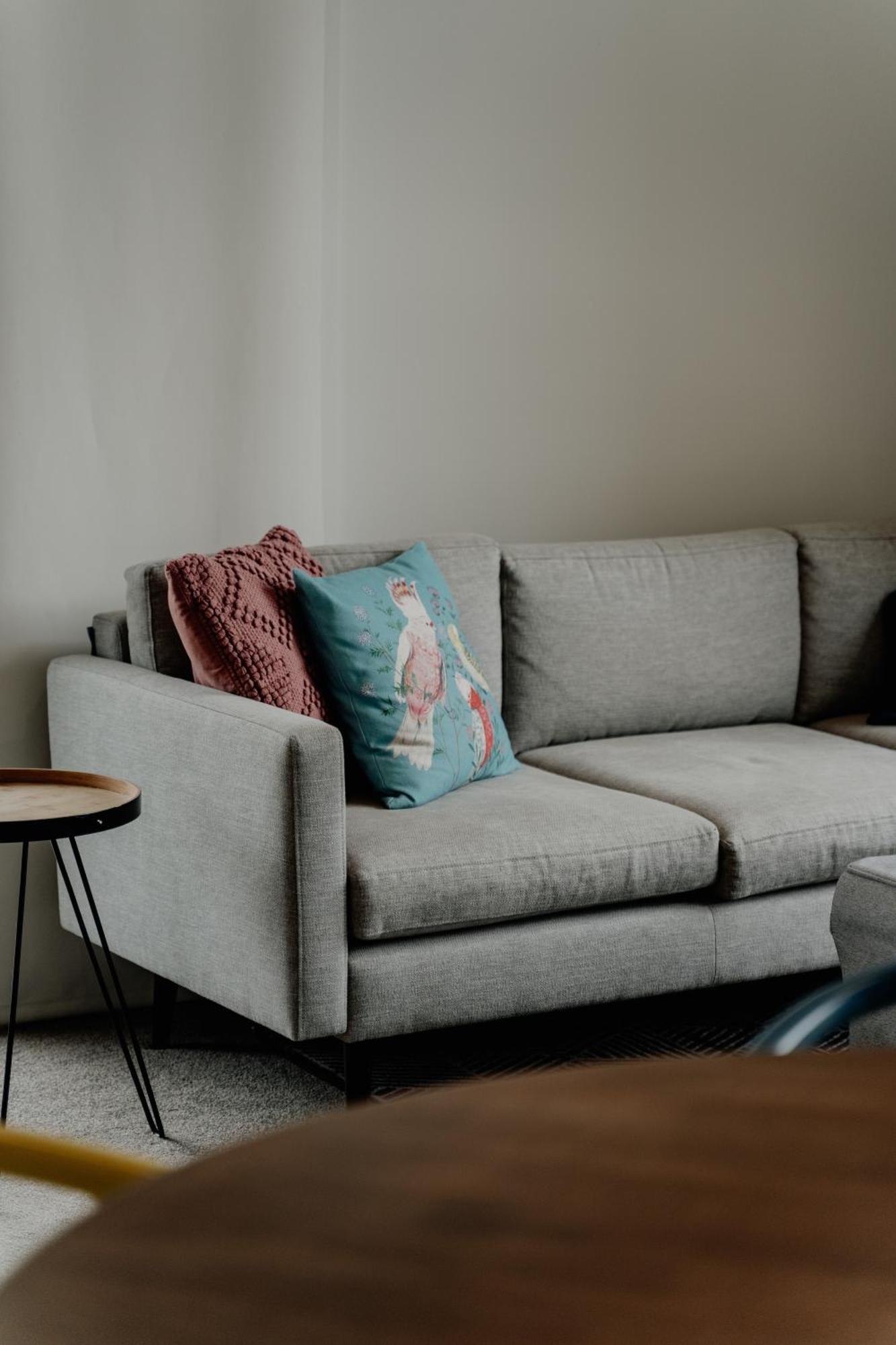 Apartment Peaceful 1-bed Close To Lonsdale St *