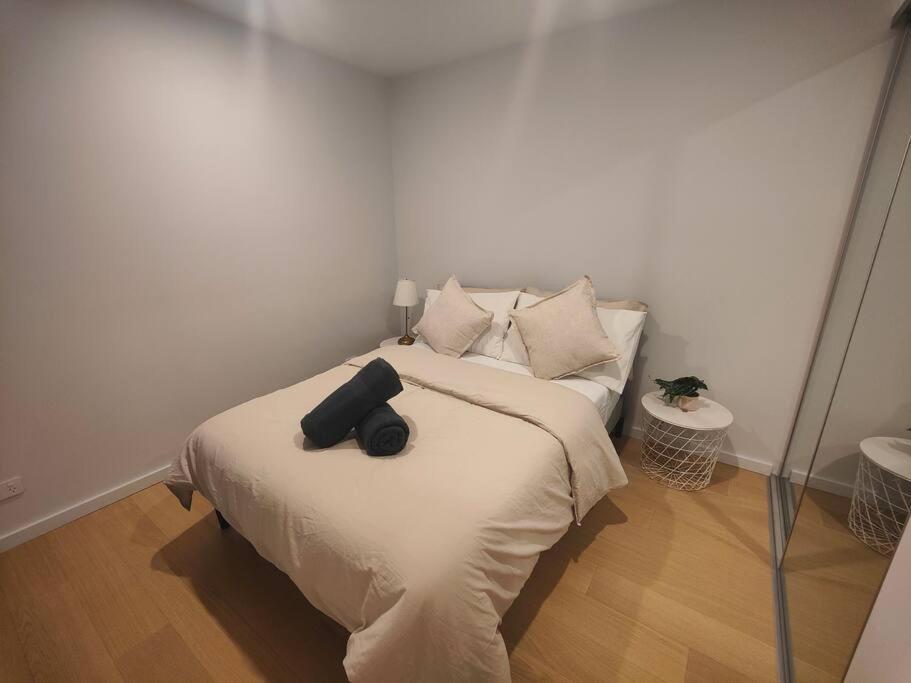 Convenient Modern 2b2b In Braddon Apartment *