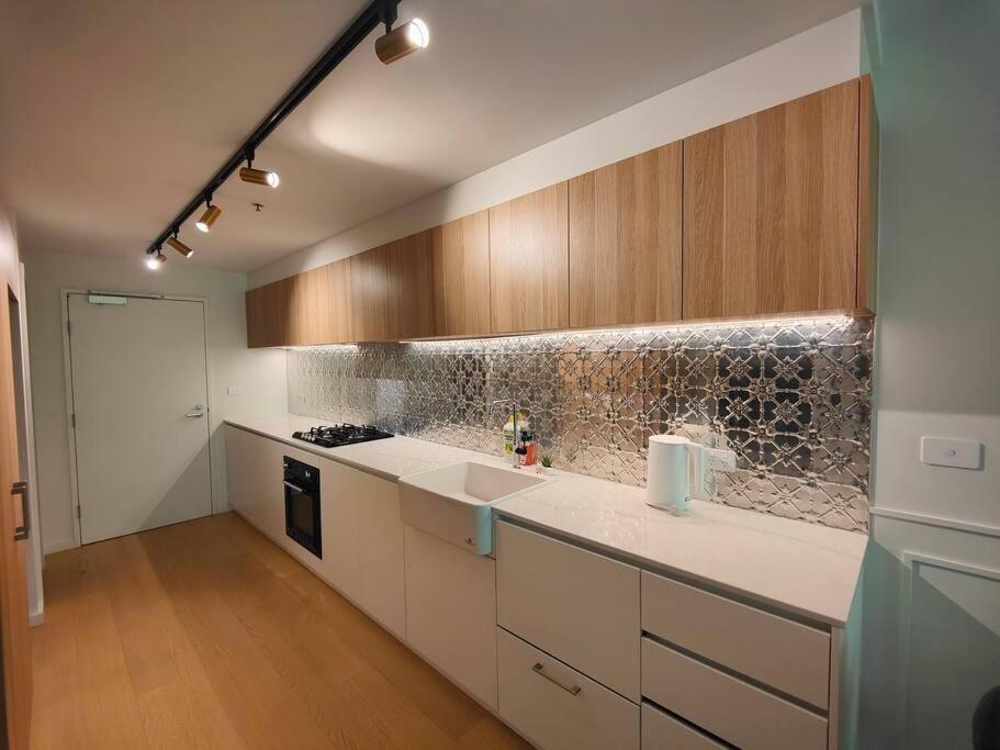 Apartment Convenient Modern 2b2b In Braddon Canberra