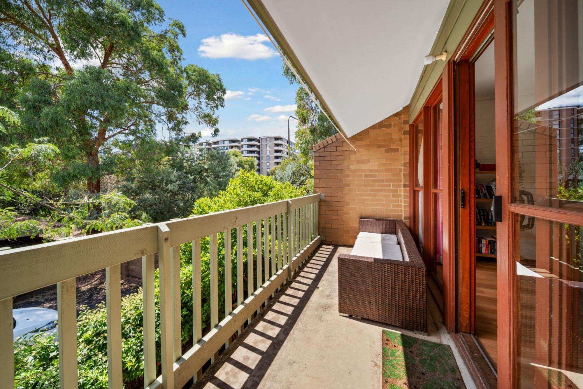 Charming 2-bed By Parks & Shops Canberra
