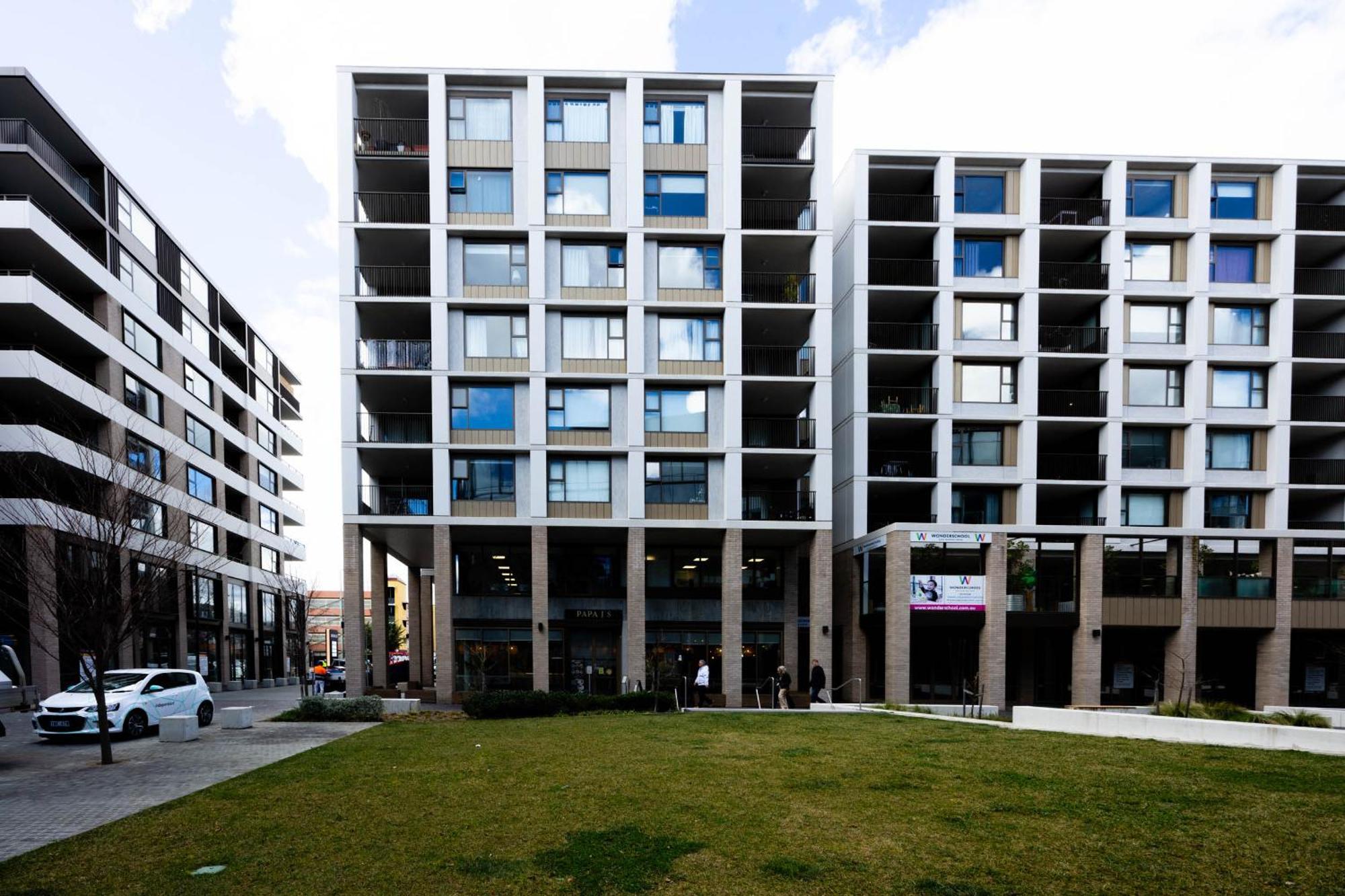 Apartment Spacious & Open 2 Bd 2bth Unit In