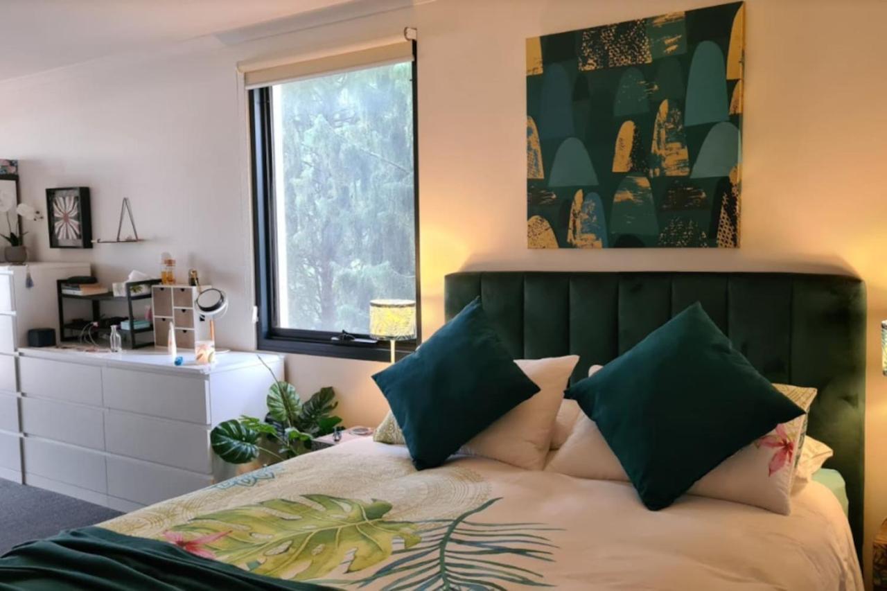 Stunning 2br In The Heart Of *