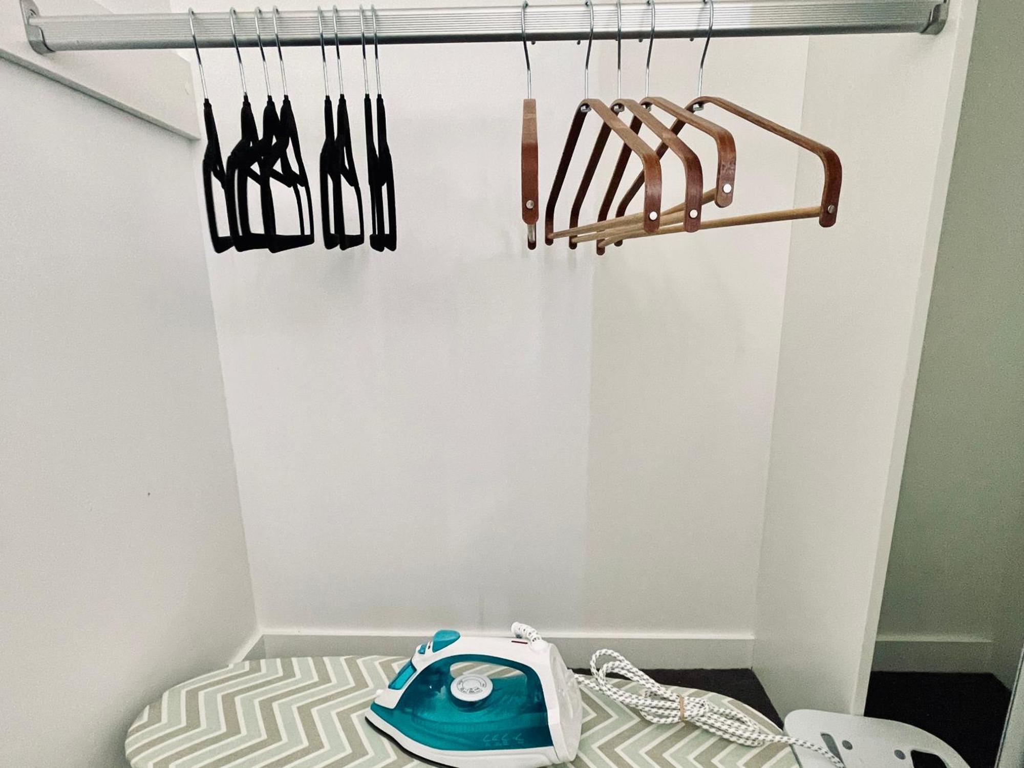 Apartment The Metropol 2br Apt, In The Heart Of Cbd 2b1b1c, Free Parking, Wi-fi