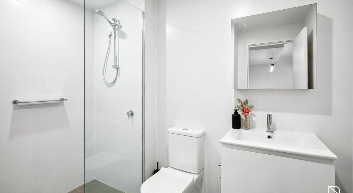 Apartment Modern Luxurious Unit In The Heart Of Dickson Canberra