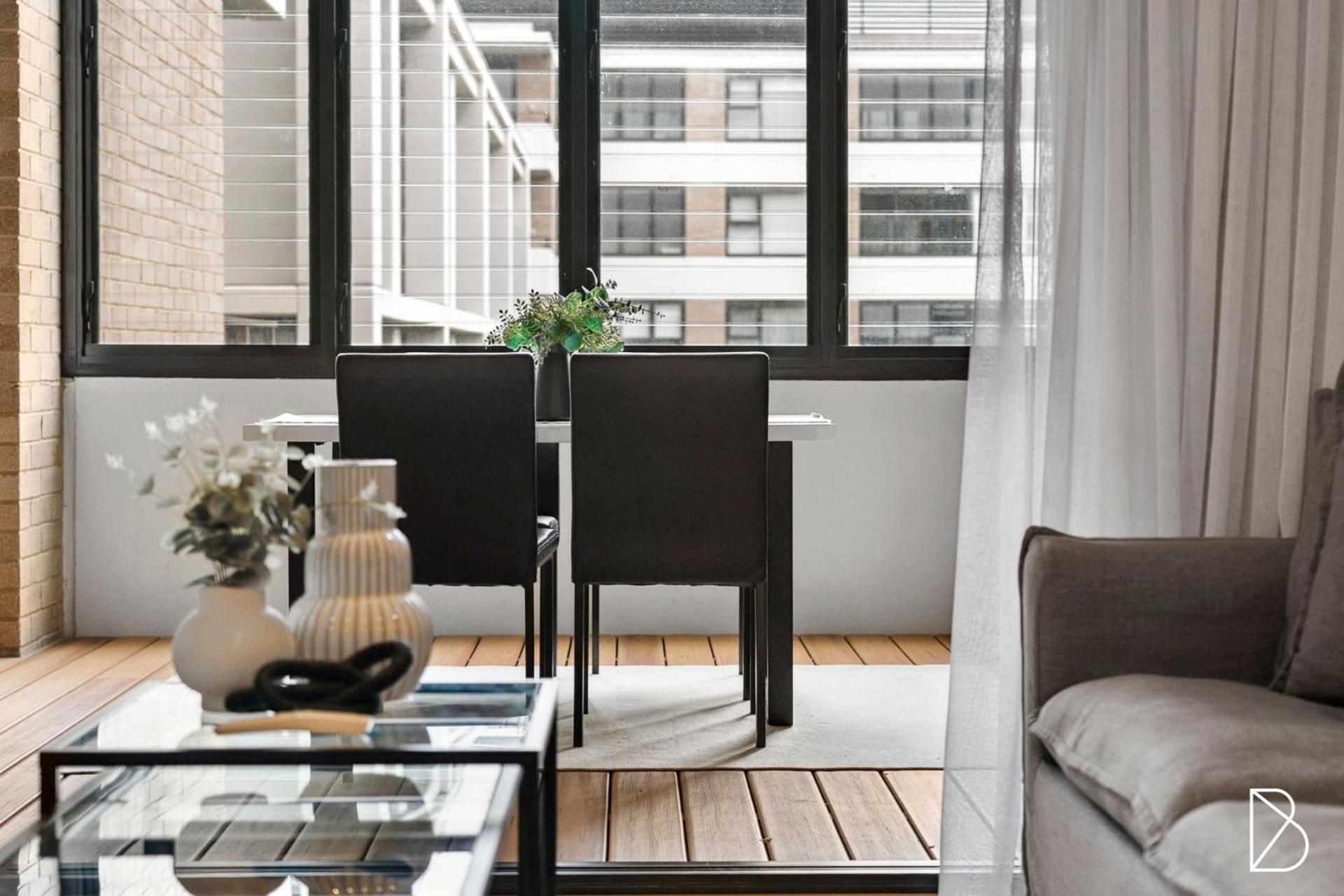 Modern Luxurious Unit In The Heart Of Dickson