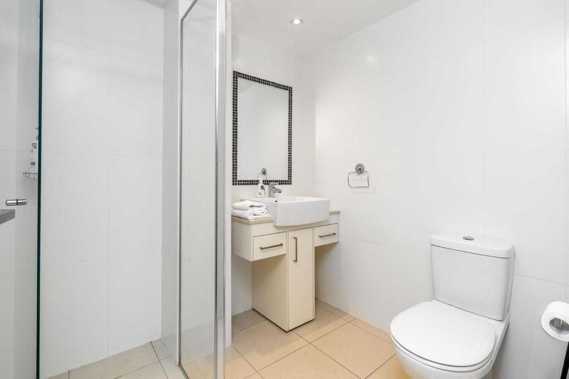 Modern 2br 2ba Close To And Anu Apartment Canberra