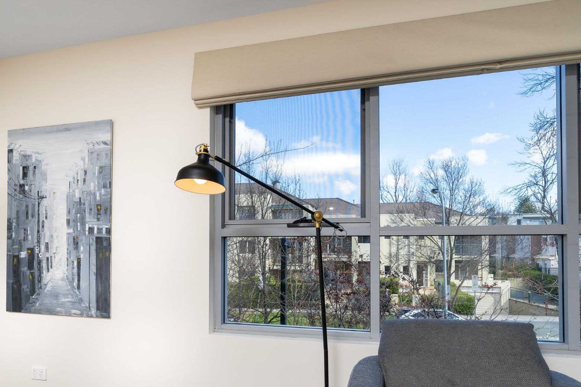 Modern 2br 2ba Close To And Anu *