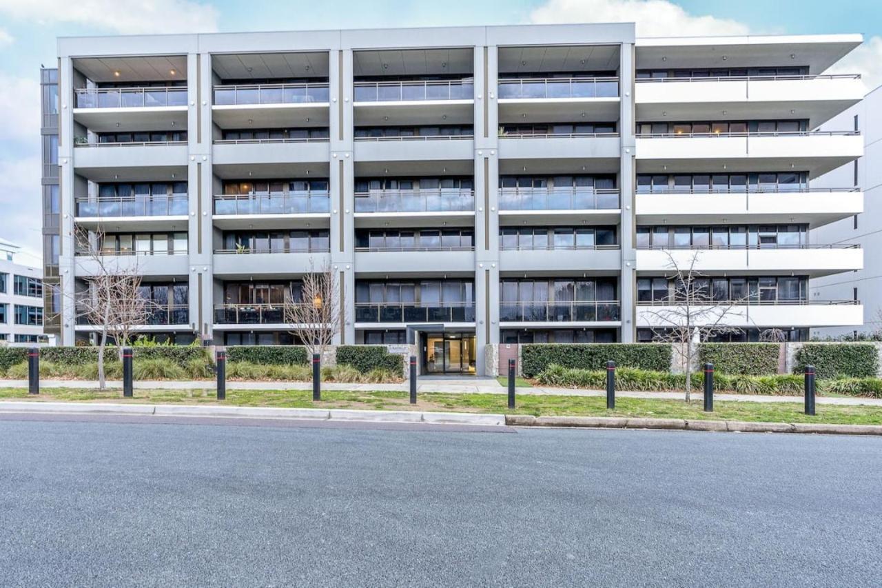 Parliamentary Triangle 1br Canberra