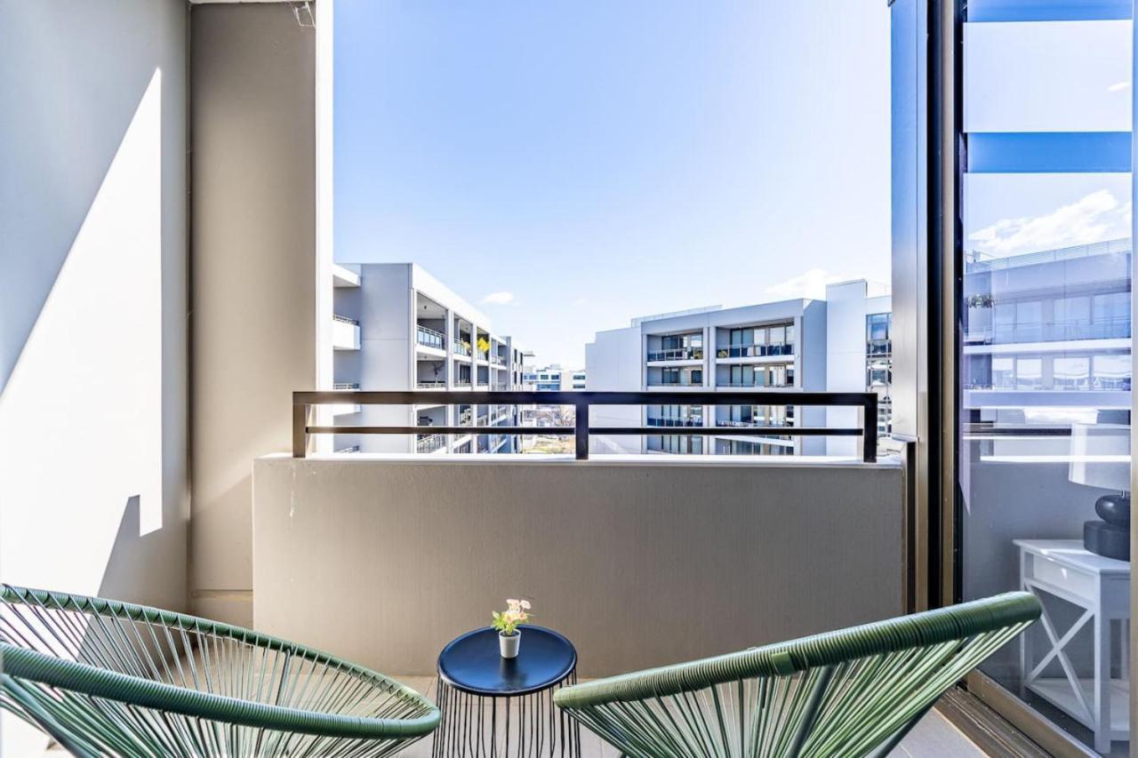 Parliamentary Triangle 1br