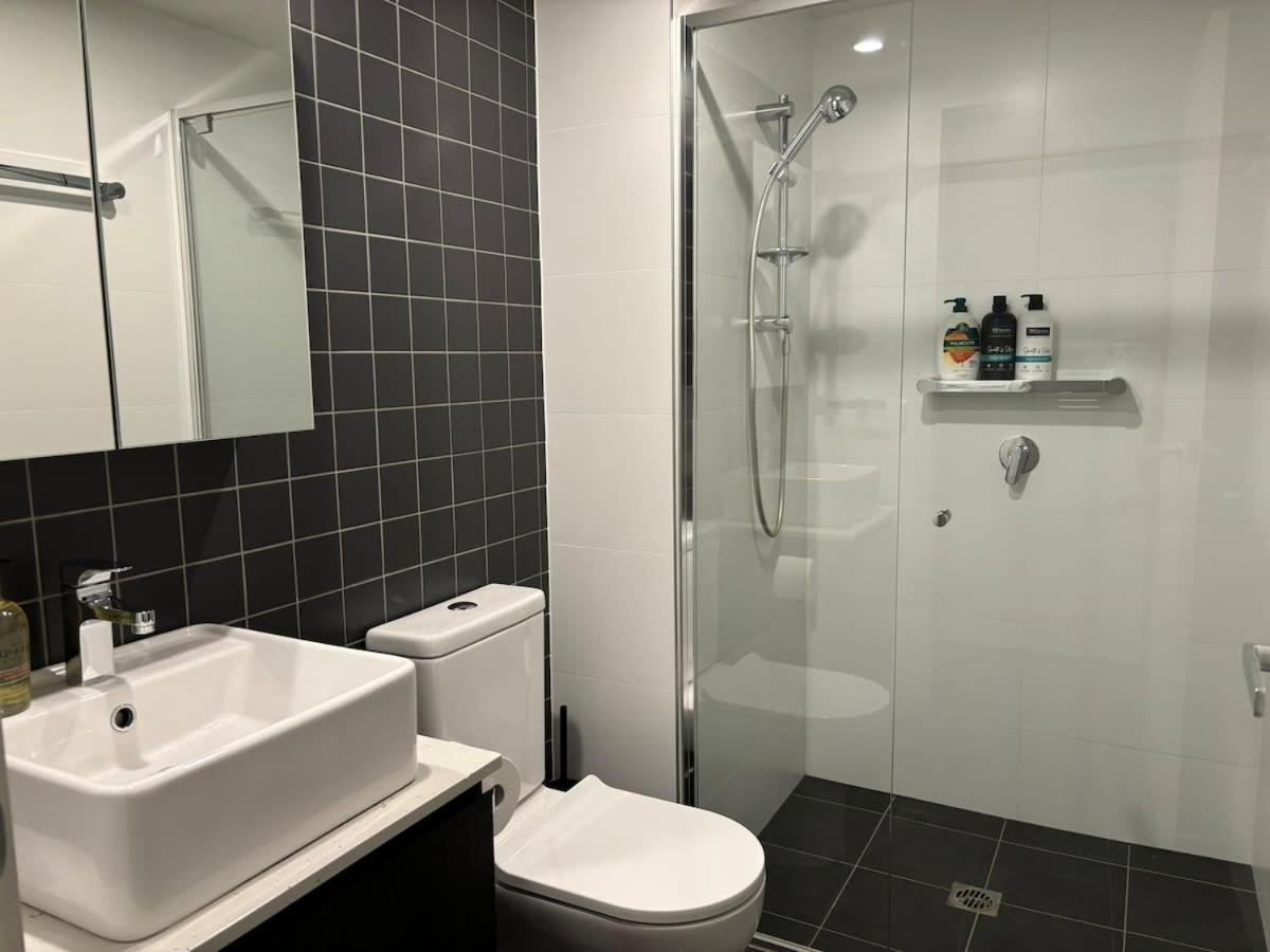 Apartment Braddon-cbd-2 Bedroom Canberra