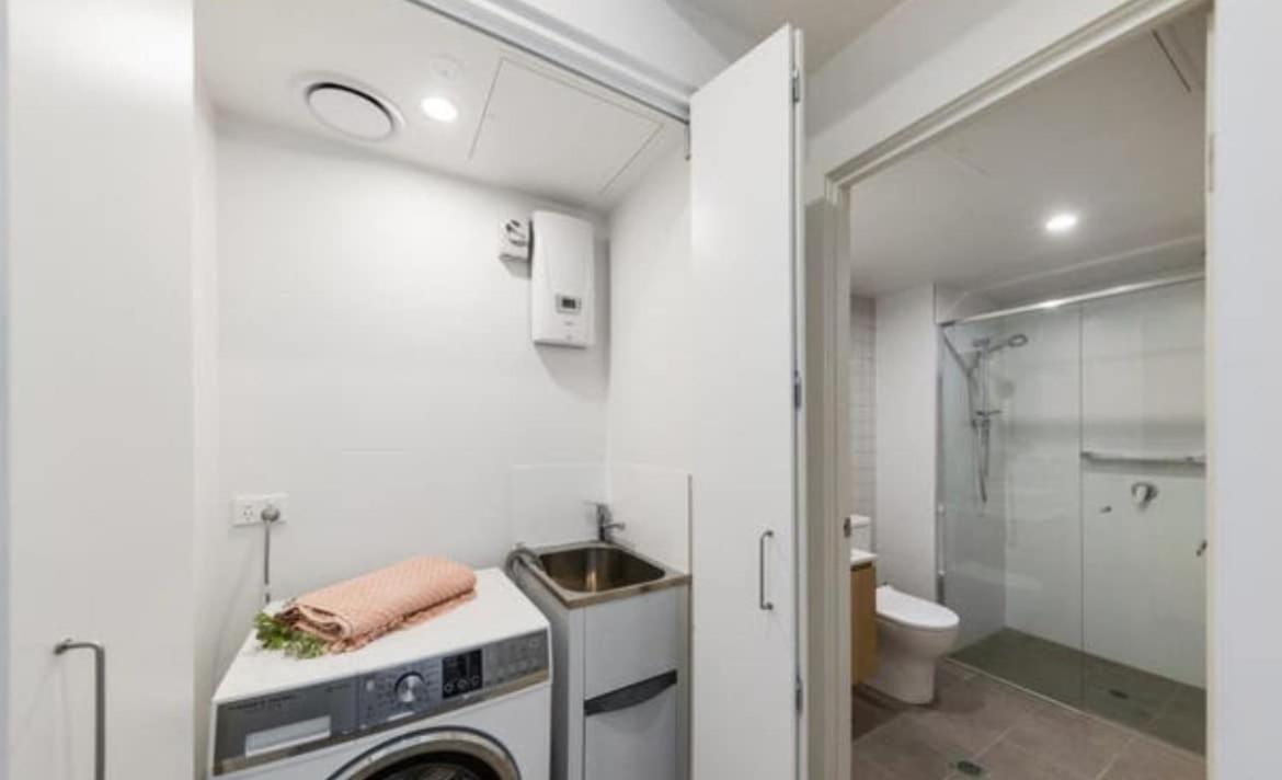 Braddon-cbd-2 Bedroom *