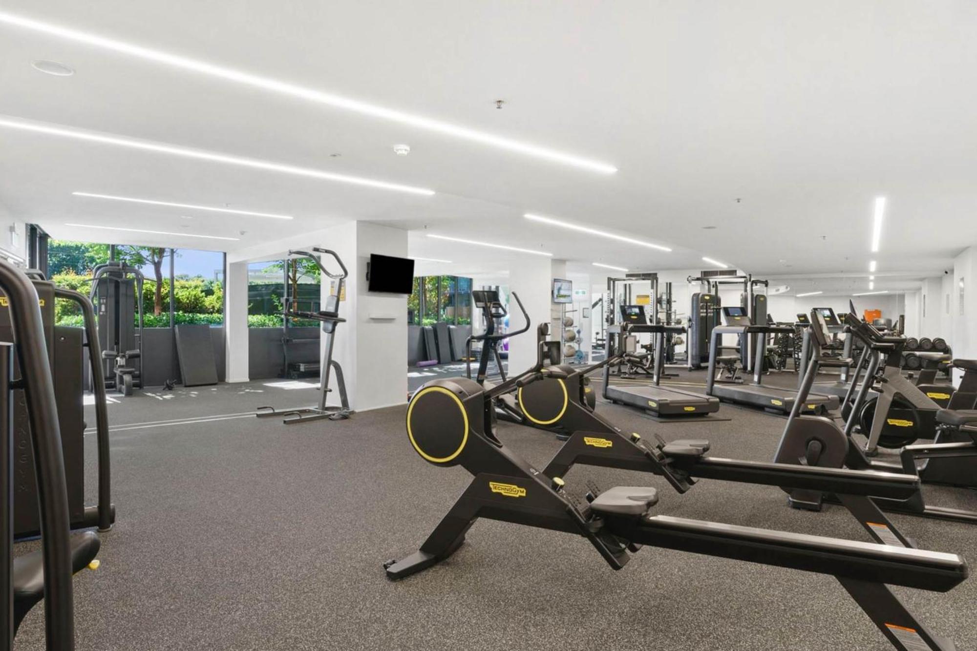 Sky High Views In The Heart Of Apartment Canberra
