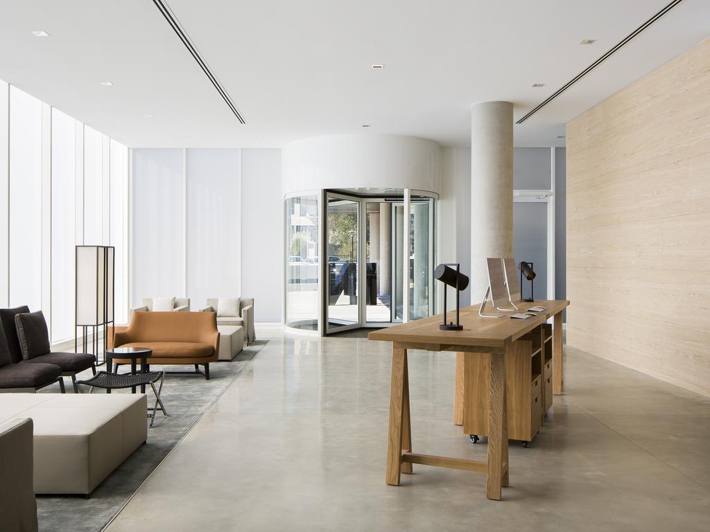 Little National Hotel 4*