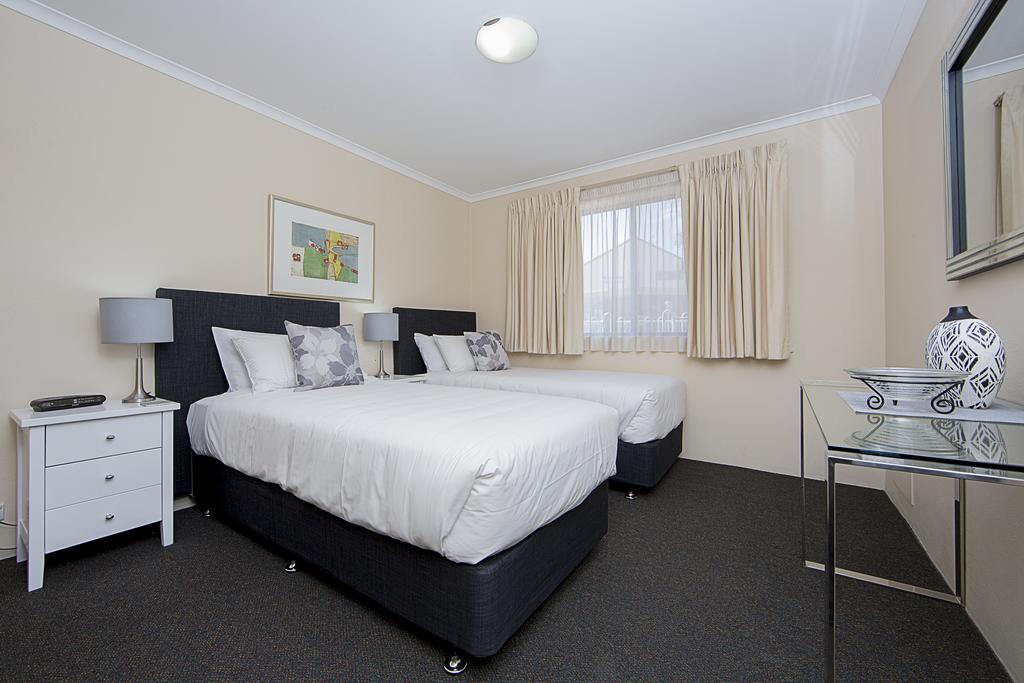 Accommodate - Kingston Court *