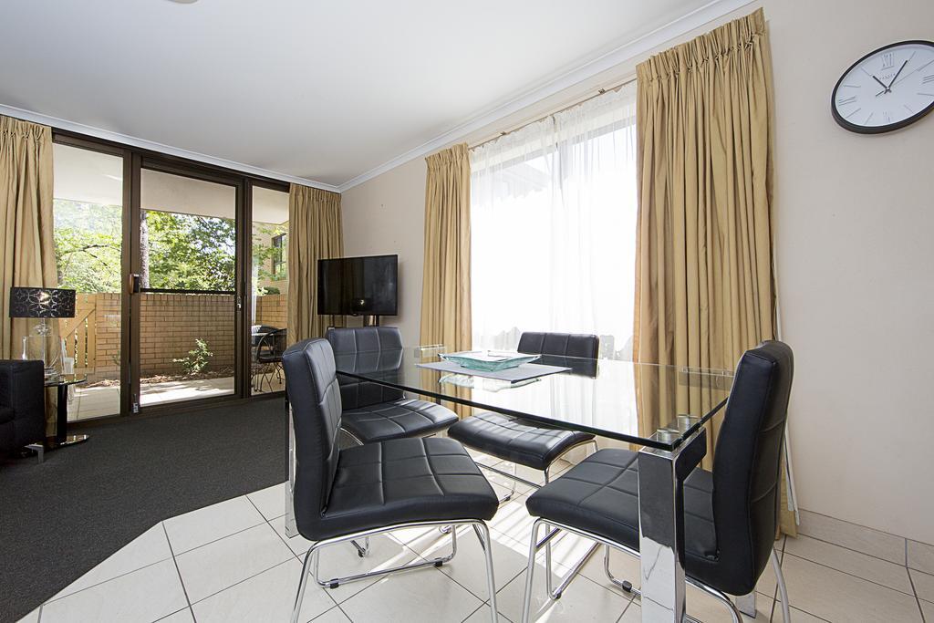Accommodate - Kingston Court Apartment