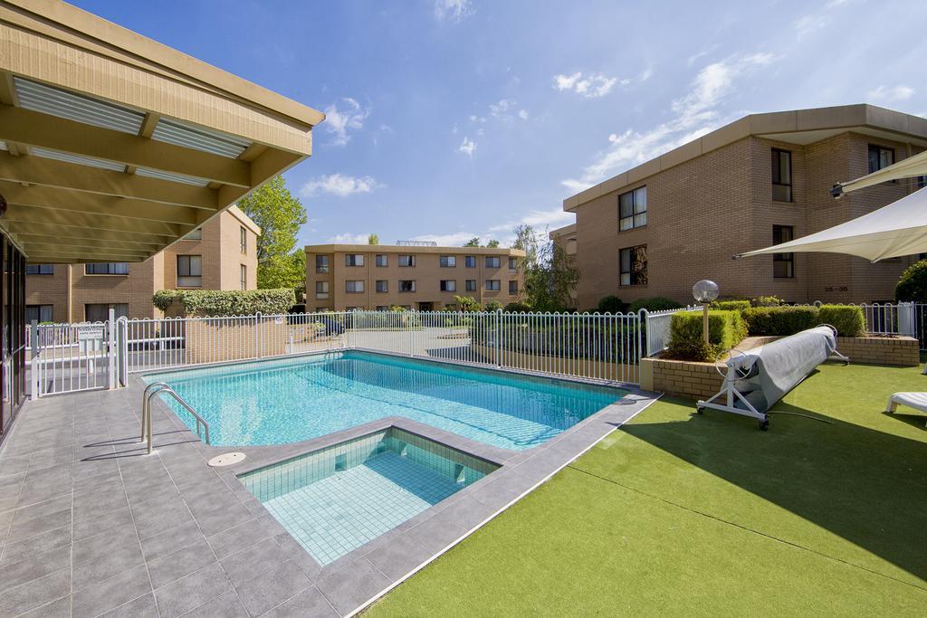 Accommodate - Kingston Court * Canberra
