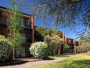 Aparthotel Oxley Court Serviced