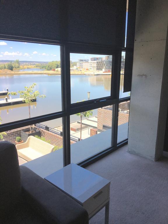 Boutique Deluxe Three Bedroom Kingston Foreshore Apartment Canberra