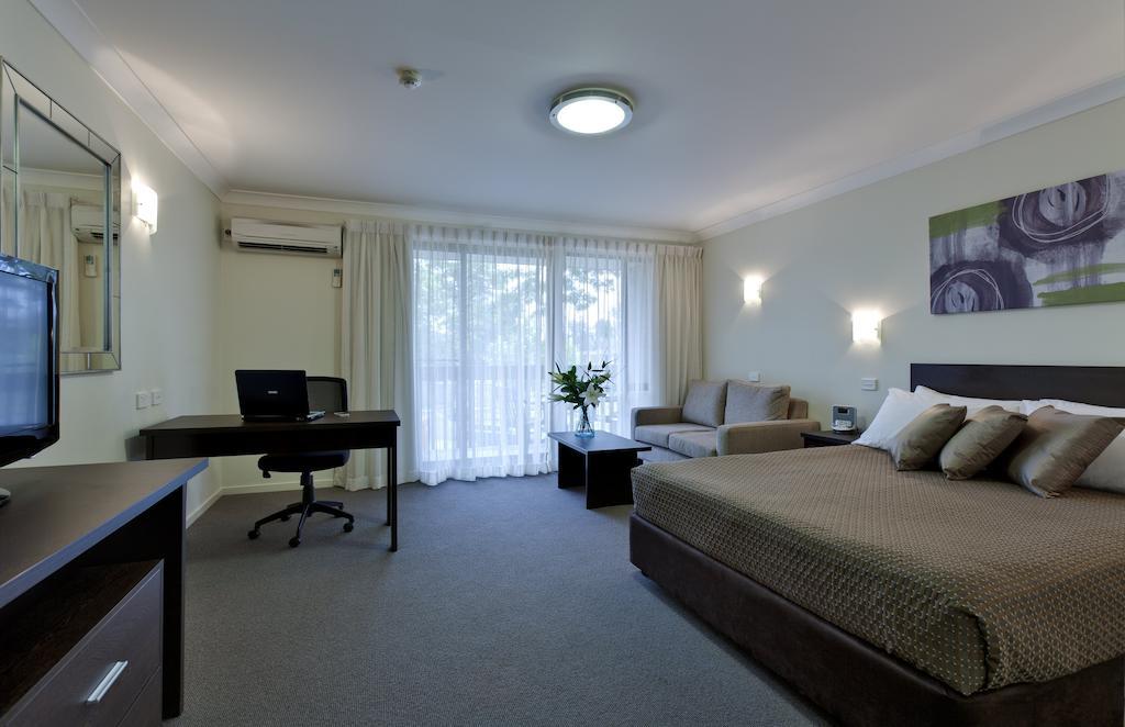 Hotel Ibis Styles Tall Trees 4*
